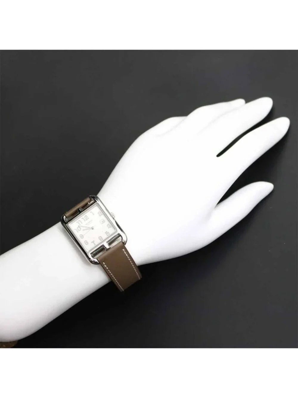Hermes Cape Cod Cc2 710 Boys Watch Date Silver Quartz